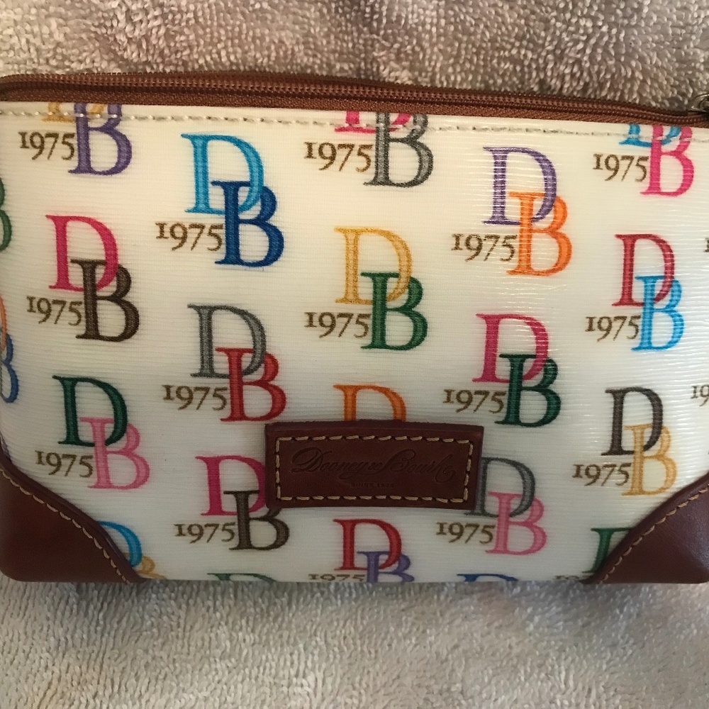 Dooney & Bourke